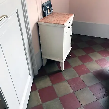 The B Apartment